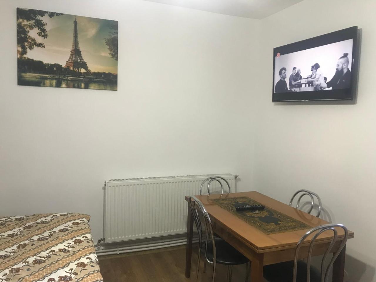 Studio Luigy Apartment Турда Екстериор снимка